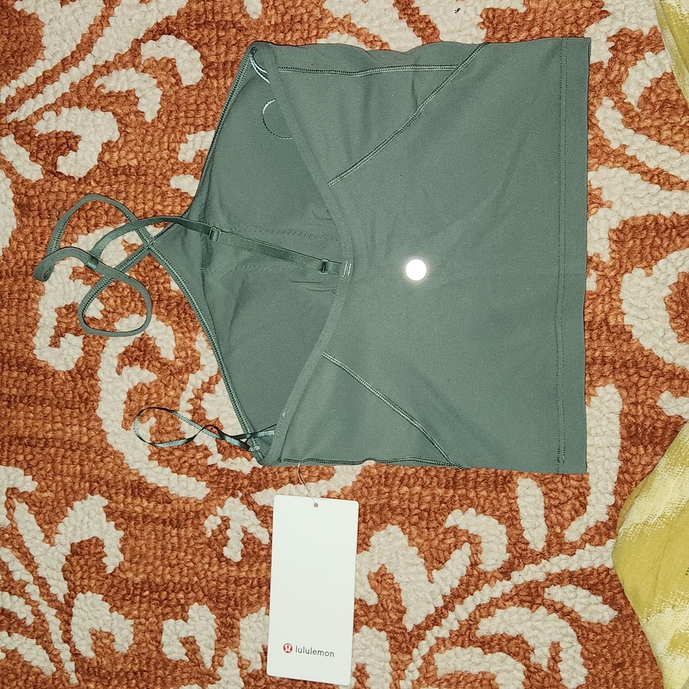 Nwt- lululemon Align™ T-Strap Tank TopLight Support, A/B Cup size small - Picture 5 of 11